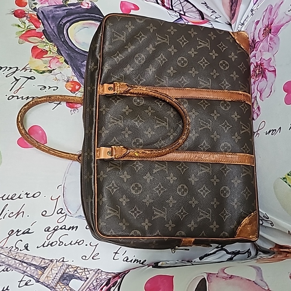 Louis Vuitton Monogram zip around briefcase